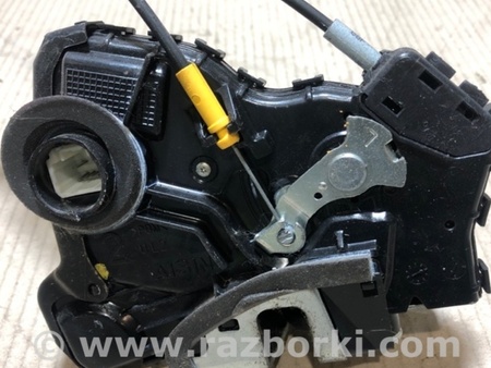 ФОТО Замок двери для Toyota Sienna (11-16) Киев