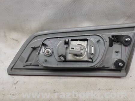 ФОТО Фонарь задний внутренний для Toyota Camry 50 XV50 (08.2011-11.2014) Киев