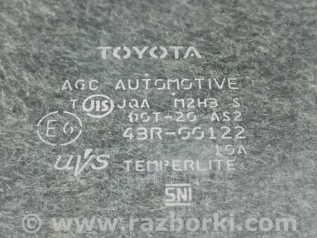 ФОТО Стекло двери для Toyota Prius 30 (09-17) Киев