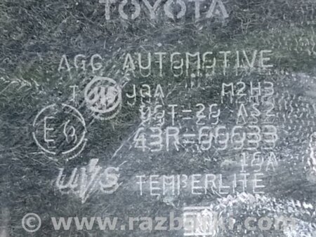 ФОТО Стекло двери для Toyota Prius 30 (09-17) Киев