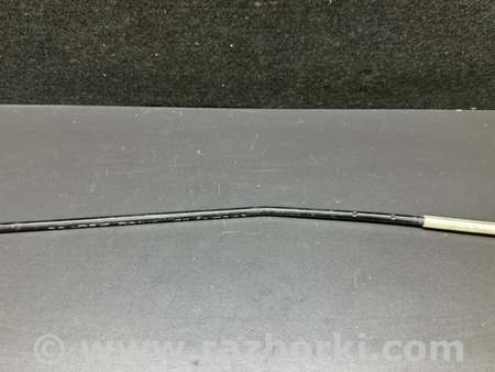 ФОТО Упор капота для Toyota Prius Plus (11-14) Киев
