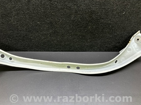 ФОТО Кронштейн крепления передней панели для Toyota Prius Plus (11-14) Киев