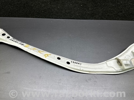 ФОТО Кронштейн крепления передней панели для Toyota Prius Plus (11-14) Киев