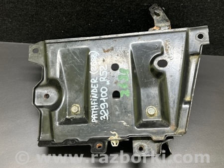 ФОТО Полка аккумулятора для Nissan Pathfinder R52 Киев