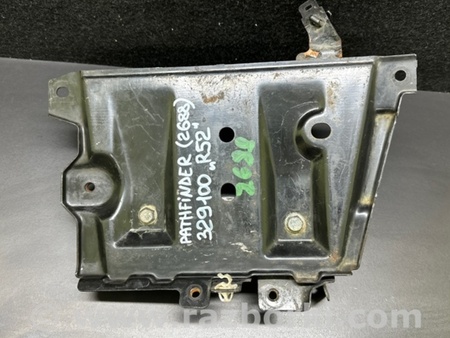 ФОТО Полка аккумулятора для Nissan Pathfinder R52 Киев