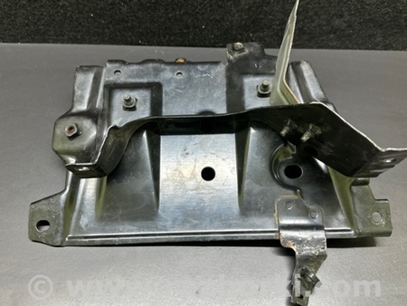 ФОТО Полка аккумулятора для Nissan Pathfinder R52 Киев