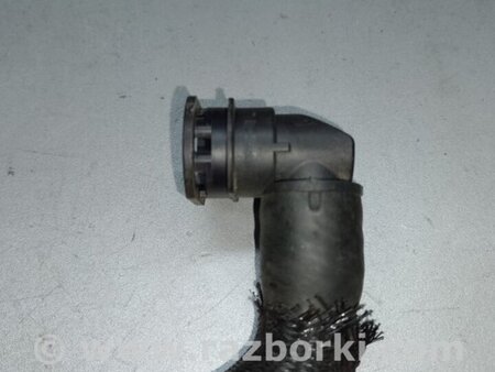 ФОТО Патрубок системы охлаждения для Toyota Prius Plus (11-14) Киев