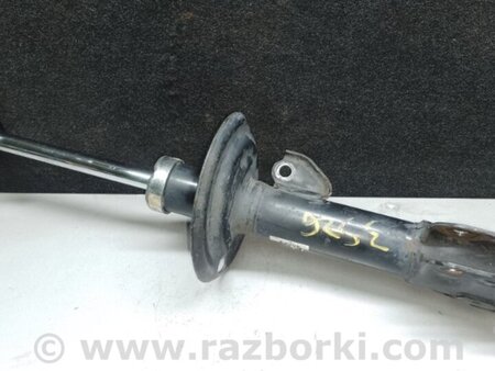 ФОТО Амортизатор для Toyota Prius Plus (11-14) Киев