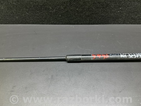 ФОТО Амортизатор крышки багажника для Toyota Prius 30 (09-17) Киев