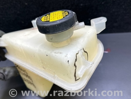 ФОТО Расширительный бачок для Toyota Prius 30 (09-17) Киев