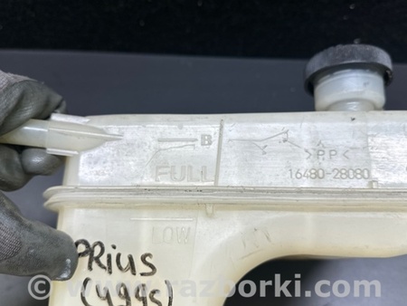 ФОТО Расширительный бачок для Toyota Prius 30 (09-17) Киев