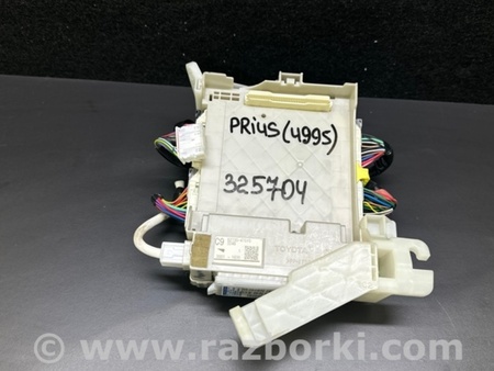 ФОТО Блок предохранителей салон для Toyota Prius 30 (09-17) Киев