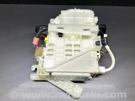 ФОТО Блок предохранителей салон для Toyota Prius 30 (09-17) Киев