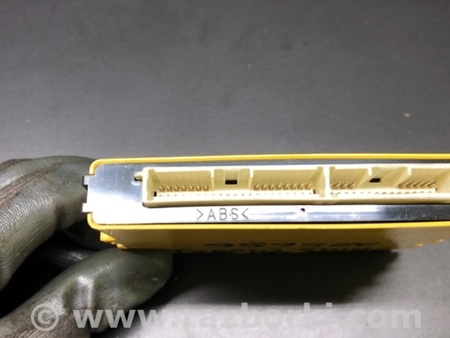 ФОТО Блок электронный для Toyota Prius 30 (09-17) Киев