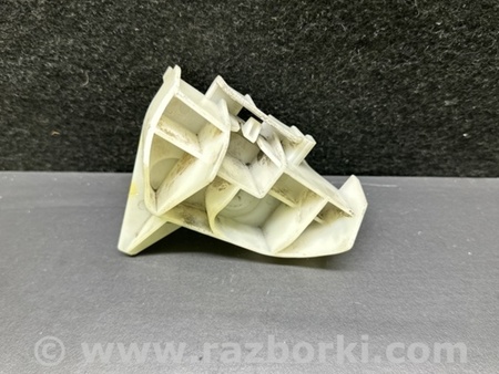 ФОТО Кронштейн бампера для Toyota Prius Plus (11-14) Киев