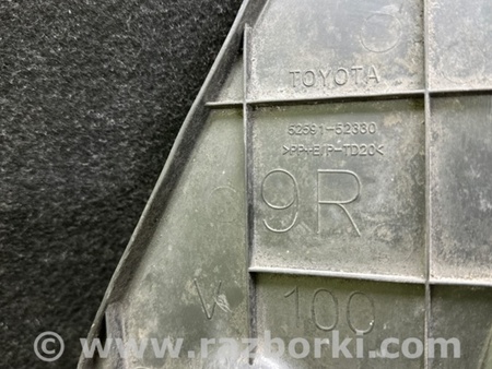 ФОТО Подкрылок для Toyota Prius Plus (11-14) Киев
