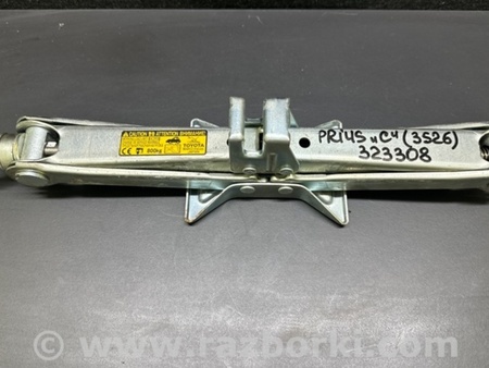 ФОТО Домкрат для Toyota Prius Plus (11-14) Киев
