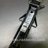ФОТО Домкрат для Toyota Prius Plus (11-14) Киев