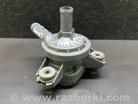 ФОТО Помпа инвертора для Toyota Prius Plus (11-14) Киев