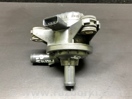 ФОТО Помпа инвертора для Toyota Prius Plus (11-14) Киев