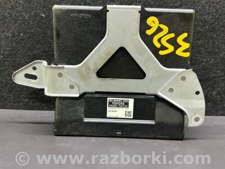 ФОТО Блок электронный для Toyota Prius Plus (11-14) Киев