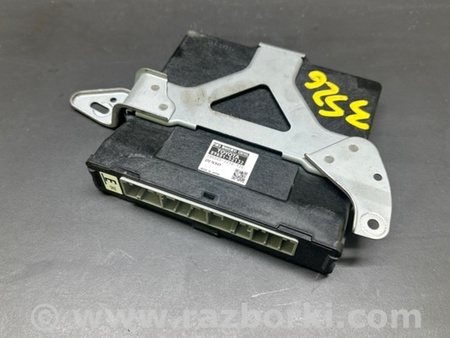 ФОТО Блок электронный для Toyota Prius Plus (11-14) Киев