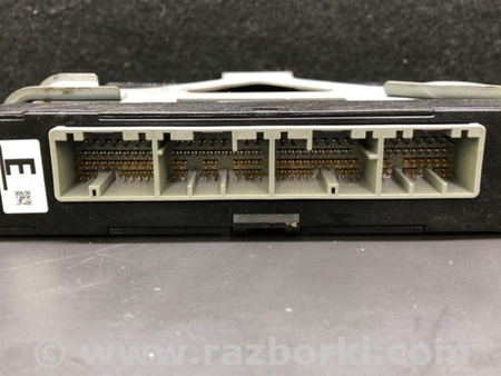 ФОТО Блок электронный для Toyota Prius Plus (11-14) Киев