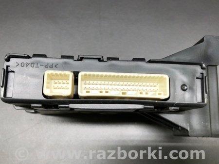 ФОТО Блок электронный для Toyota Prius Plus (11-14) Киев