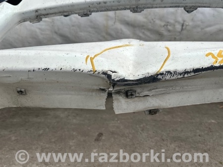 ФОТО Бампер передний для Toyota Prius Plus (11-14) Киев