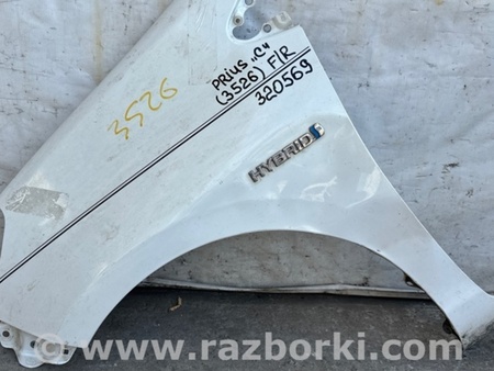 ФОТО Крыло переднее для Toyota Prius Plus (11-14) Киев
