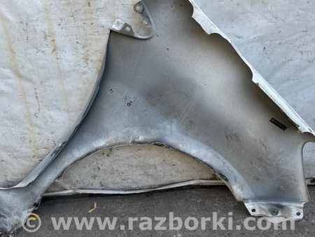 ФОТО Крыло переднее для Toyota Prius Plus (11-14) Киев