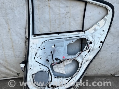 ФОТО Дверь для Toyota Prius Plus (11-14) Киев