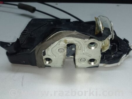 ФОТО Замок двери для Toyota Prius 30 (09-17) Киев