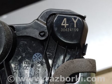 ФОТО Замок двери для Toyota Prius Plus (11-14) Киев