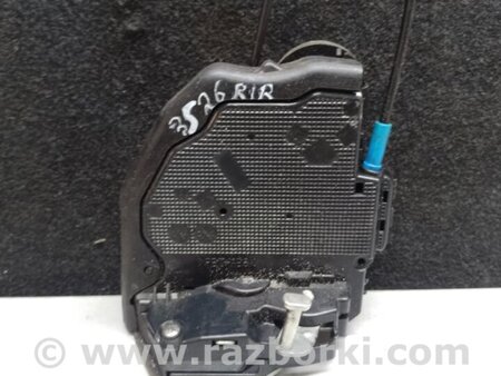 ФОТО Замок двери для Toyota Prius Plus (11-14) Киев
