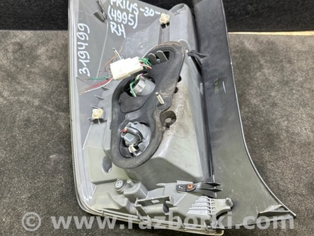 ФОТО Фонарь задний наружный для Toyota Prius 30 (09-17) Киев