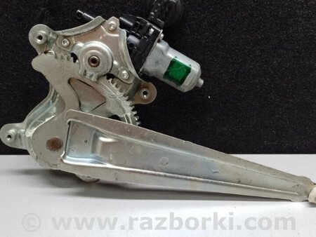 ФОТО Стеклоподъемник для Toyota Prius Plus (11-14) Киев
