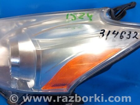 ФОТО Фара для Toyota Prius Plus (11-14) Киев