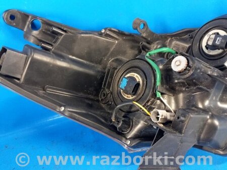 ФОТО Фара для Toyota Prius Plus (11-14) Киев
