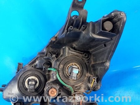 ФОТО Фара для Toyota Prius Plus (11-14) Киев