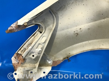 ФОТО Крыло переднее для Toyota Prius Plus (11-14) Киев
