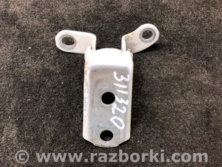 ФОТО Петля двери нижняя для Toyota Prius Plus (11-14) Киев