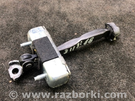 ФОТО Ограничитель двери для Toyota Prius Plus (11-14) Киев