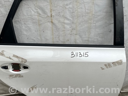 ФОТО Дверь для Toyota Prius Plus (11-14) Киев