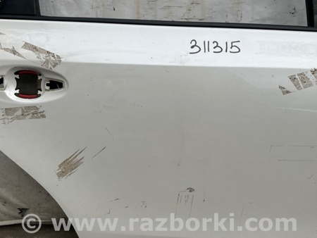 ФОТО Дверь для Toyota Prius Plus (11-14) Киев