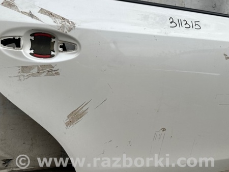 ФОТО Дверь для Toyota Prius Plus (11-14) Киев