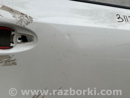ФОТО Дверь для Toyota Prius Plus (11-14) Киев