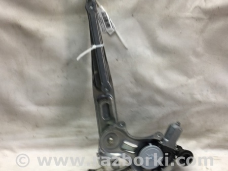 ФОТО Стеклоподъемник для Toyota Prius Plus (11-14) Киев