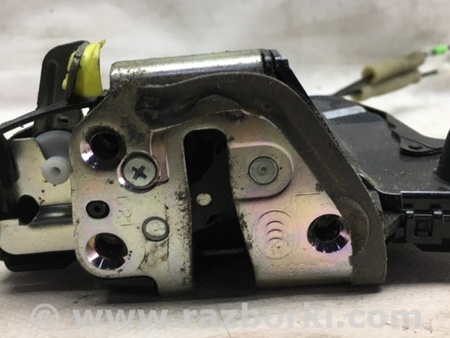 ФОТО Замок двери для Toyota Prius Plus (11-14) Киев