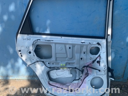 ФОТО Дверь для Toyota Prius Plus (11-14) Киев